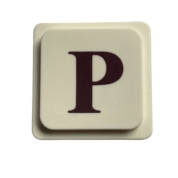 UpWords 3D Letter P Tile Replacement Stacking Word Game Piece 1988 Edition u Vin - Picture 1 of 2